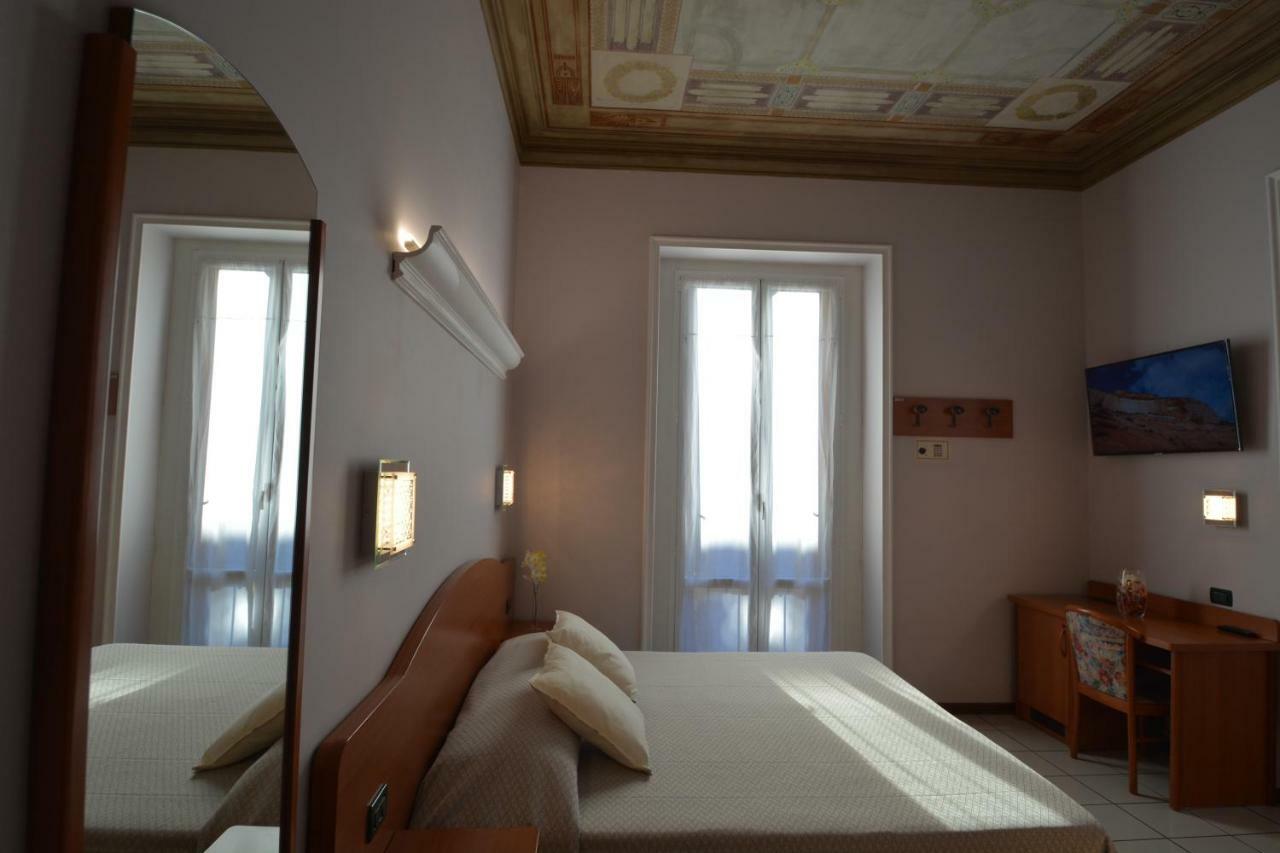 Soana City Rooms Генуа Екстериор снимка