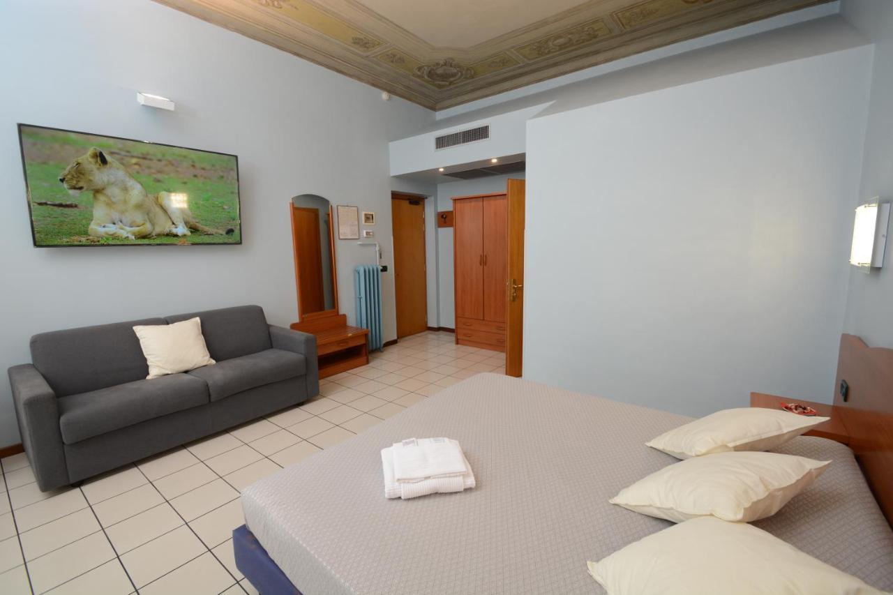 Soana City Rooms Генуа Екстериор снимка