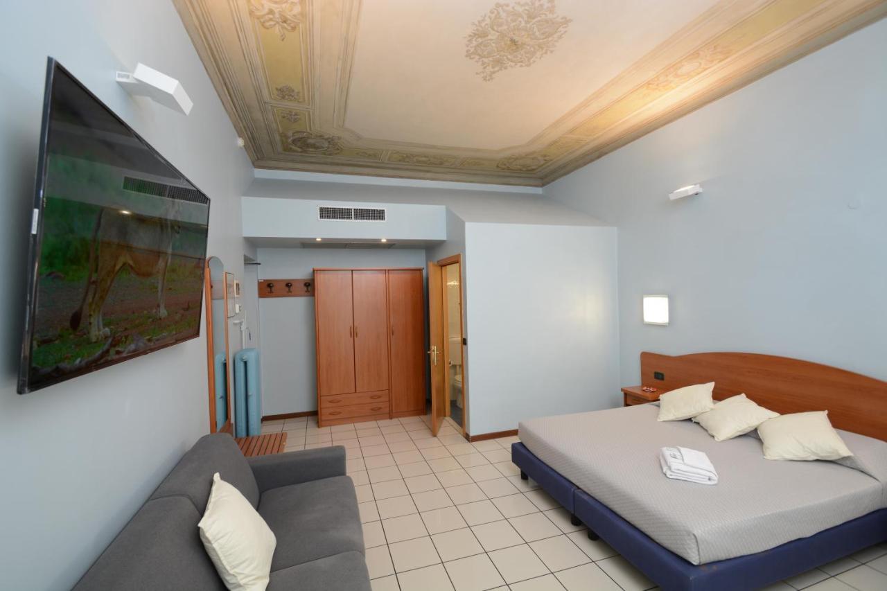 Soana City Rooms Генуа Екстериор снимка