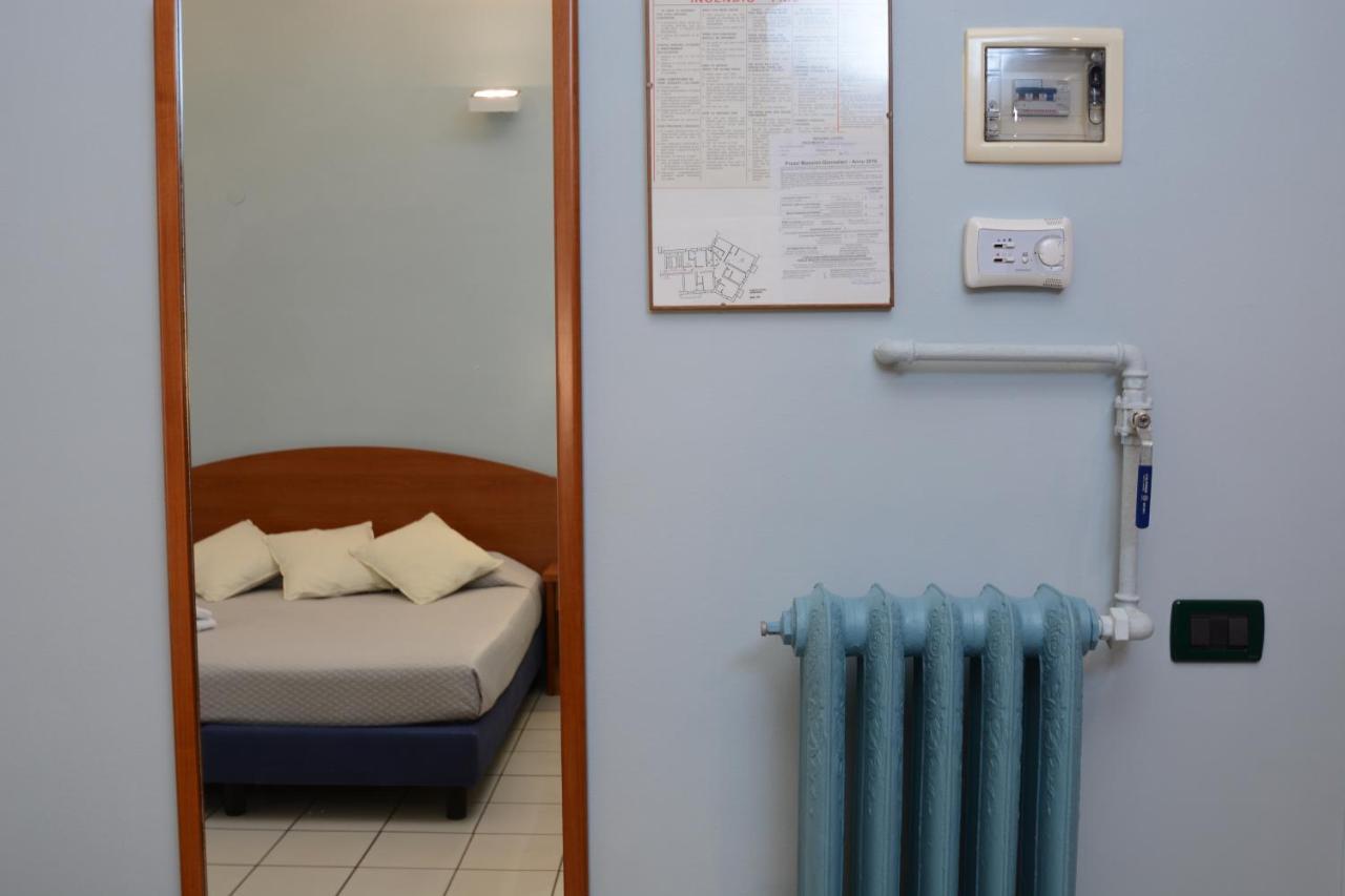 Soana City Rooms Генуа Екстериор снимка