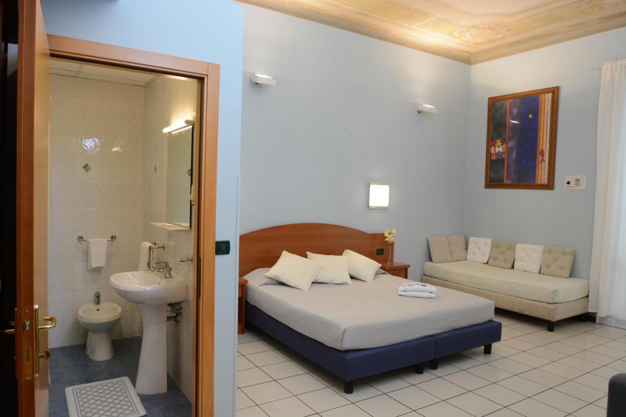 Soana City Rooms Генуа Екстериор снимка
