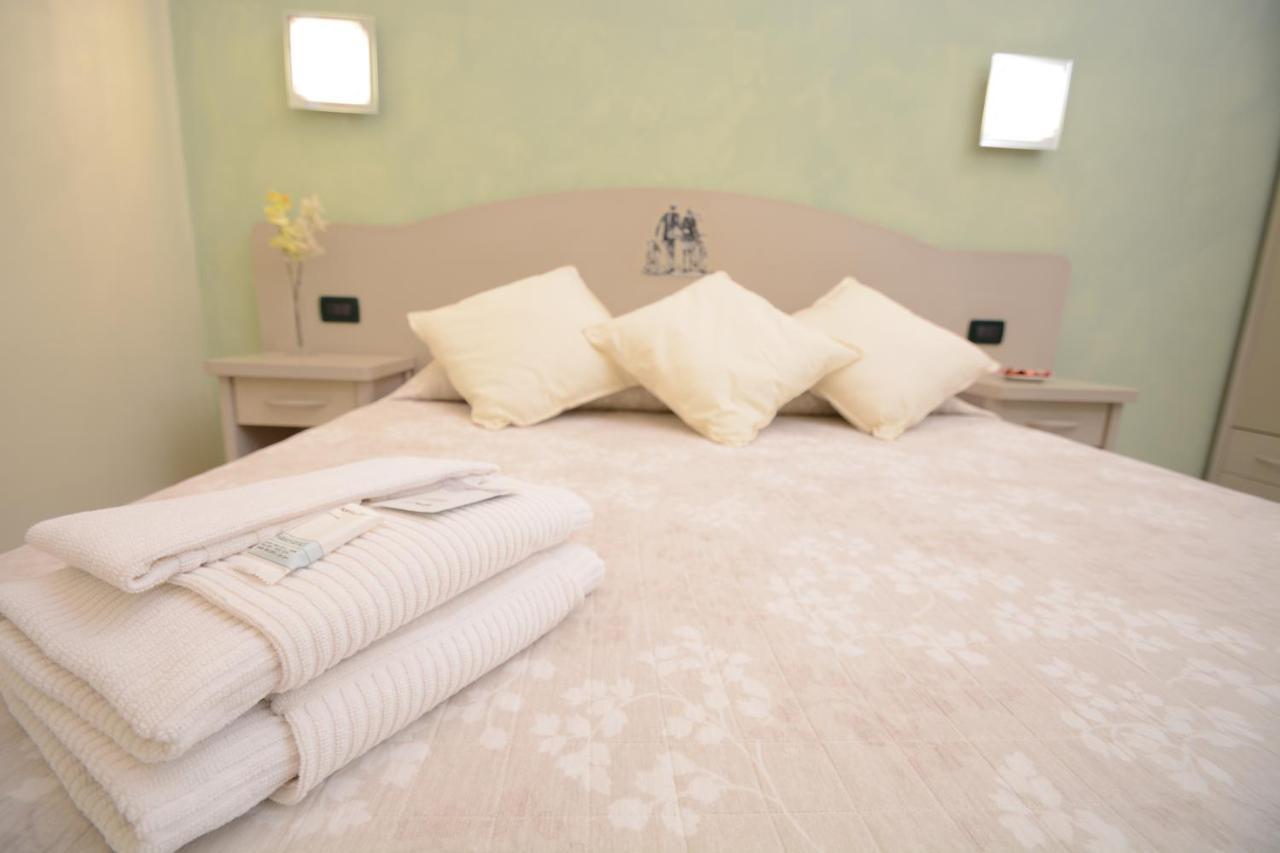 Soana City Rooms Генуа Екстериор снимка