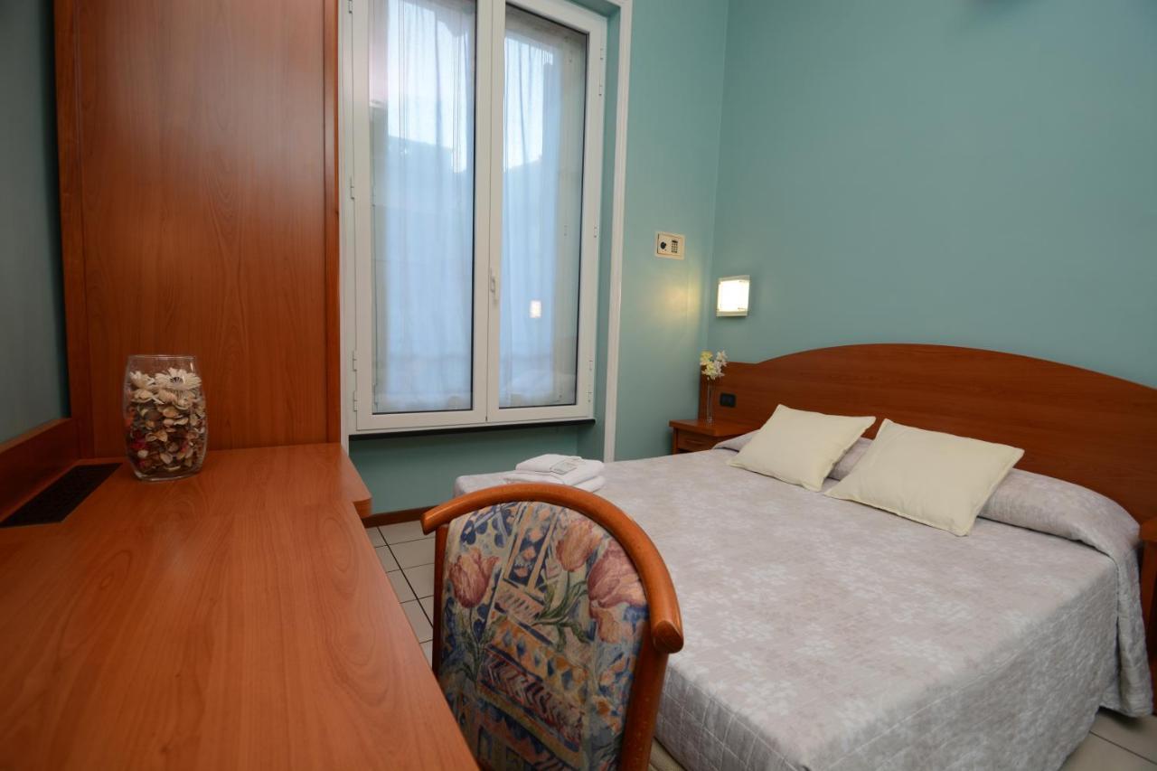 Soana City Rooms Генуа Екстериор снимка