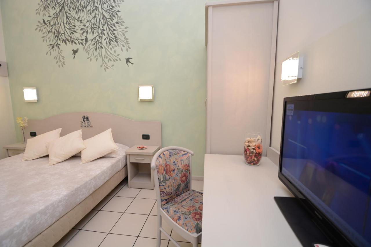 Soana City Rooms Генуа Екстериор снимка