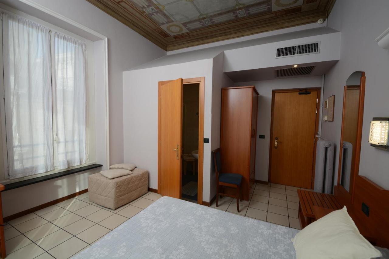 Soana City Rooms Генуа Екстериор снимка